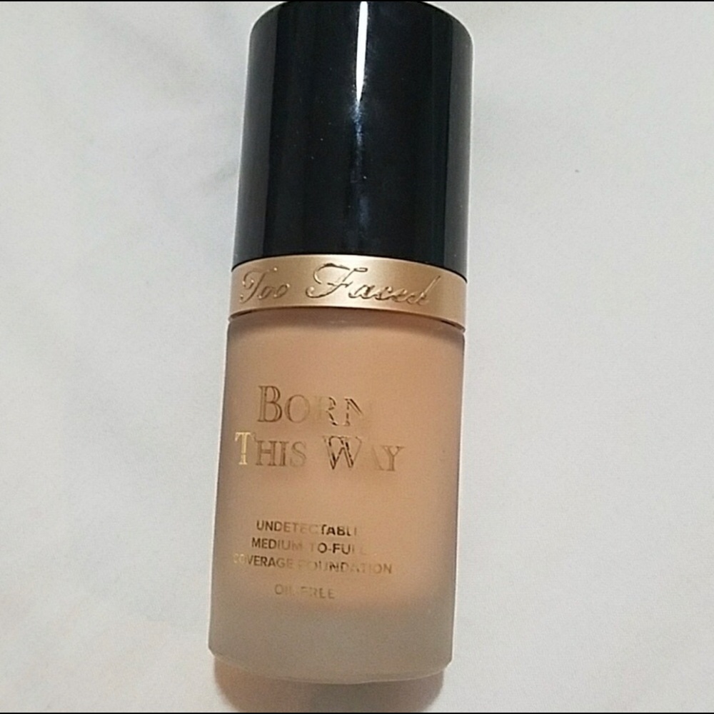 Too Faced - Born this Way Warm Nude Foundation